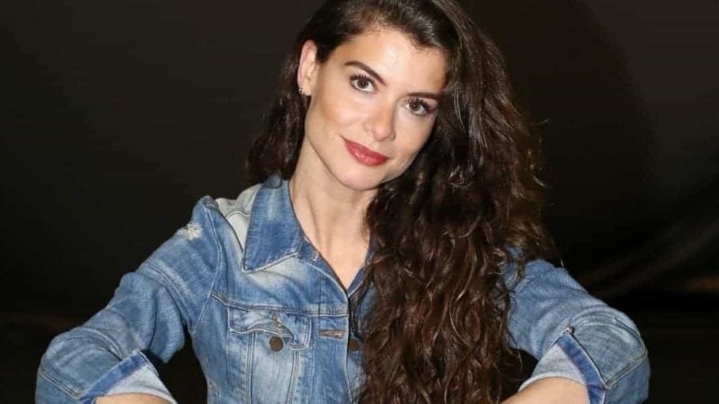 http://www.otvfoco.com.br/wp-content/uploads/2015/05/Daniela-Mercury.jpg