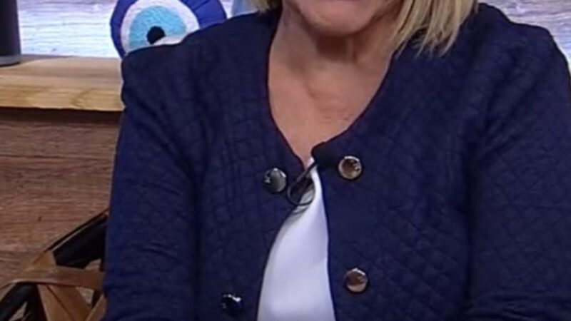 http://www.otvfoco.com.br/wp-content/uploads/2015/05/Daniela-Mercury.jpg