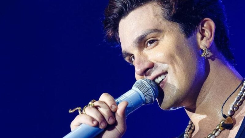 http://www.otvfoco.com.br/wp-content/uploads/2015/05/Daniela-Mercury.jpg