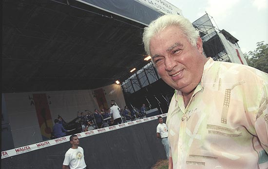 Maestro Zezinho, do Qual é a Música, do SBT - Foto Reprodução Internet http://www.otvfoco.com.br/wp-content/uploads/2015/05/Daniela-Mercury.jpg
