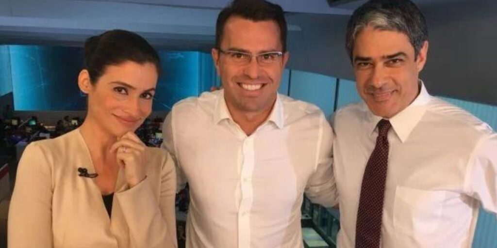 http://www.otvfoco.com.br/wp-content/uploads/2015/05/Daniela-Mercury.jpg