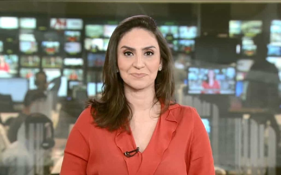 Cecilia http://www.otvfoco.com.br/wp-content/uploads/2015/05/Daniela-Mercury.jpg