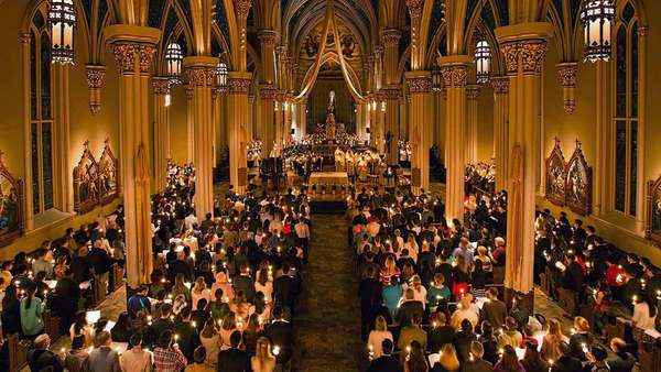 -Igreja - Internet http://www.otvfoco.com.br/wp-content/uploads/2015/05/Daniela-Mercury.jpg
