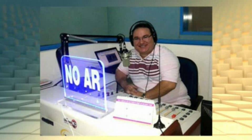 3 http://www.otvfoco.com.br/wp-content/uploads/2015/05/Daniela-Mercury.jpg
