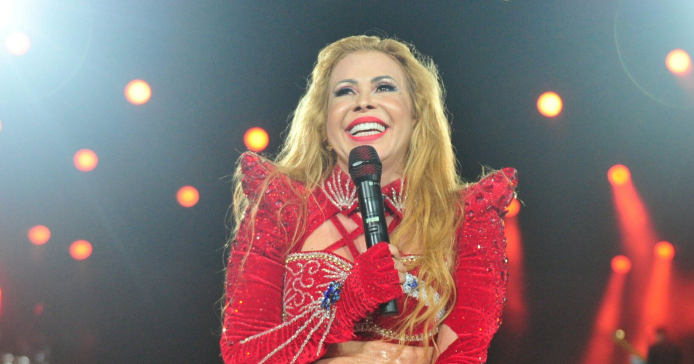 No hospital, Joelma cancela show e faz anuncio: "Diagnosticada” (Foto: Divulgação/Reprodução)