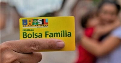 Bolsa Família e aumento em 2025 - Foto Reprodução Internet