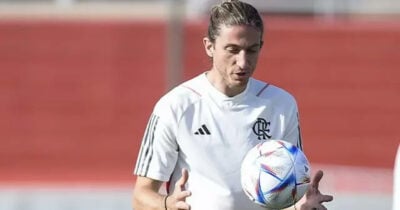Esses 2 craques devem deixar o elenco de Filipe Luís (Foto: Foto: Marcelo Cortes / Flamengo)