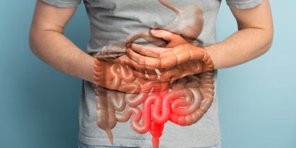 Ilustração dor abdominal (Foto: Canva)