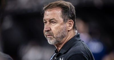 Terror de falência: Corinthians deve quase R$500M (Foto: Reprodução/Danilo Fernandes/Meu Timão)