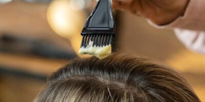2 tintas naturais para acabar com o cabelo grisalho (Reprodução: Internet)