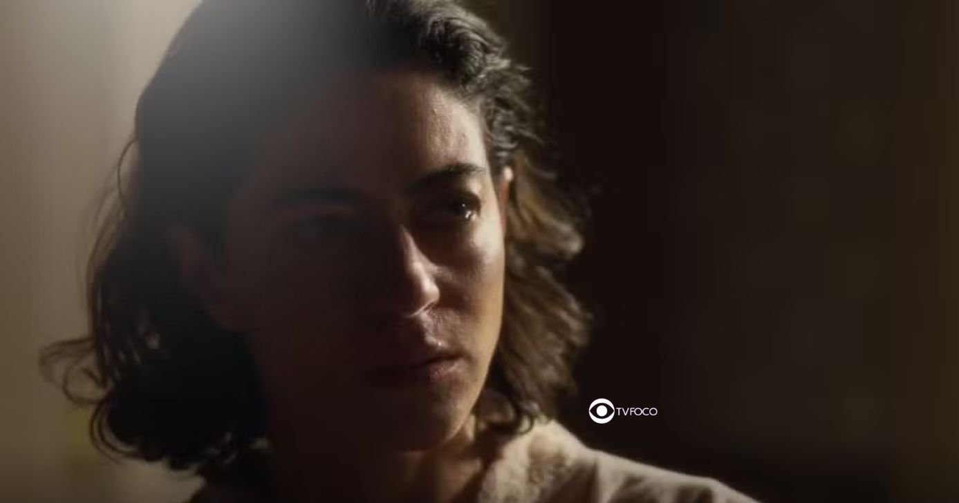 Clarice em Garota do Momento (Foto: Reprodução / Globo / Montagem TV Foco)