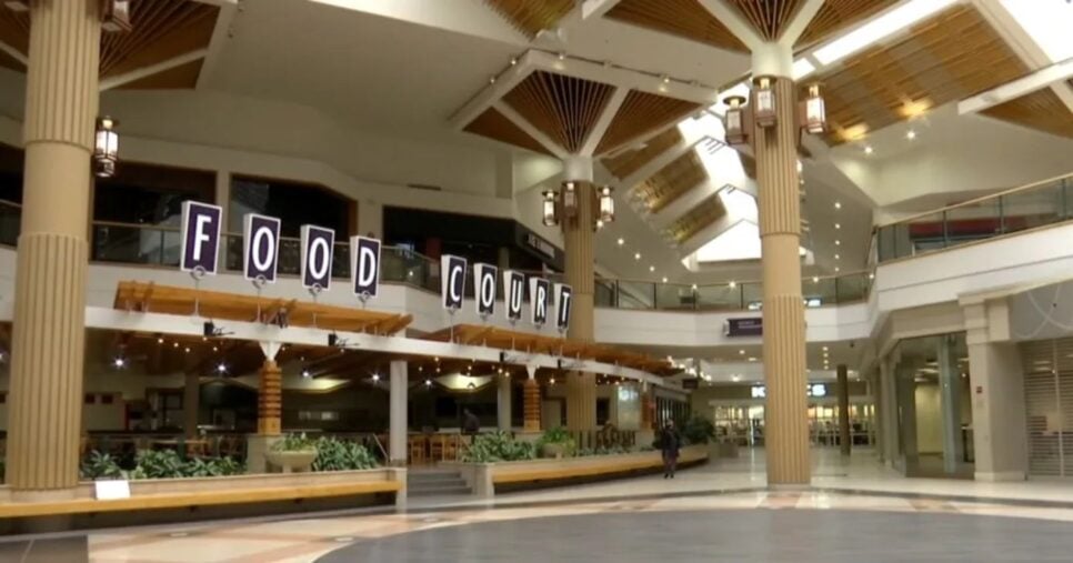 Stratford Square Mall