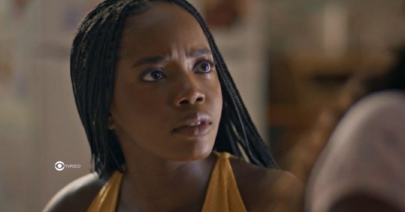 Leona em Dona de Mim (Foto: Reprodução / Globo / Montagem TV Foco)