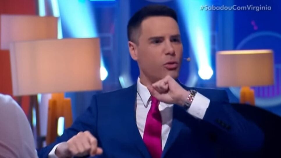 Luiz Bacci expõe proibição por famoso (Foto: Reprodução/ SBT/ YouTube)