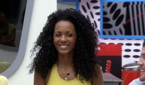 Aline-BBB-13-hbog2993858