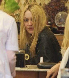 dfanningsalon030813_03_x17