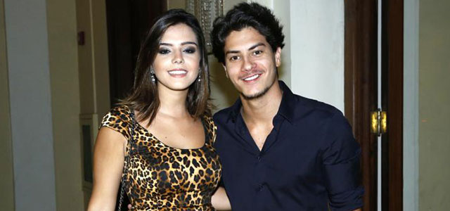 979178_arthur-aguiar-e-giovanna-lancellotti-comecaram-a-namorar-em-2012jpeg