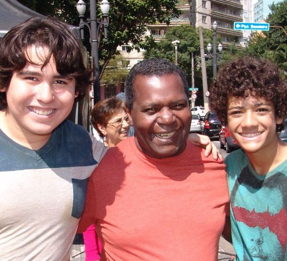 o-ator-gabriel-santana-esta-no-elenco-de-chiquititas (1)
