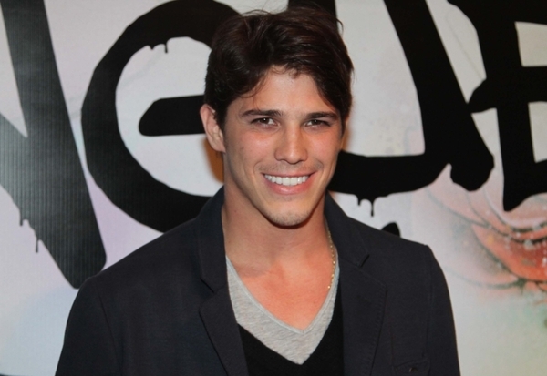 romulo-arantes-editorial