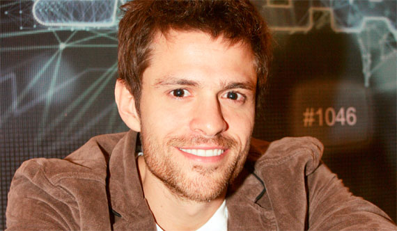 Alejandro_Claveaux_carteira_1