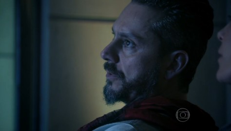 Alexandre Nero vive m vilão na novela das sete