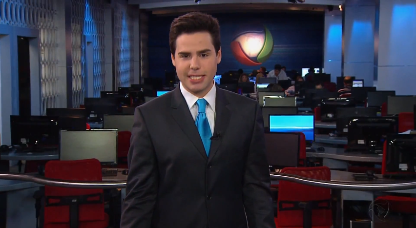 Luiz Bacci apresenta o "Cidade Alerta" aos sábados