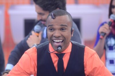 Alexandre Pires participa do “Legendários” e coloca barata na cabeça