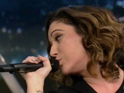 Cantora  não deixou de comentar