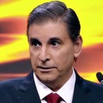 Carlos Nascimento é o mediador do debate