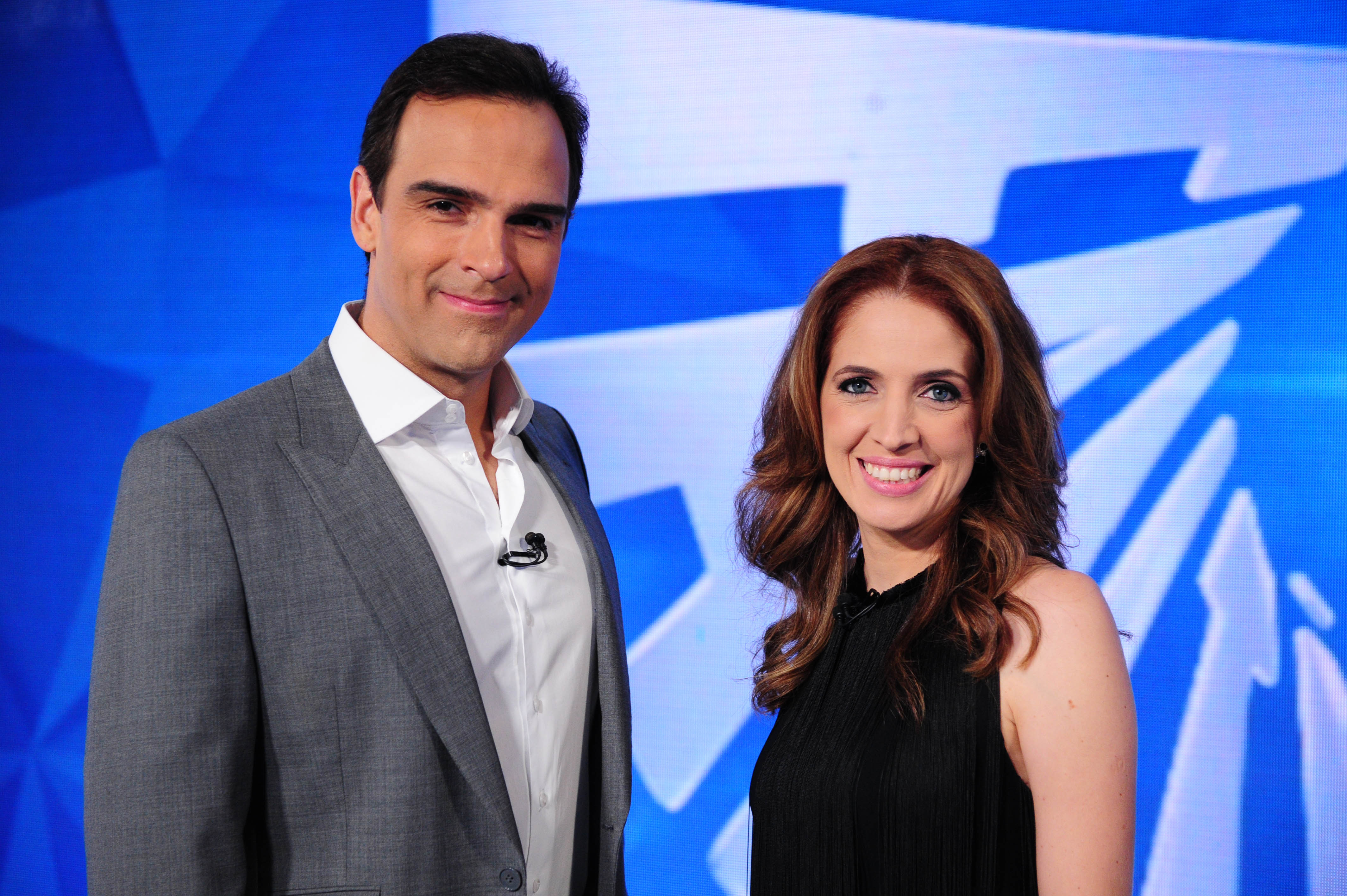 http://tvfoco.uai.com.br/wp-content/uploads/2015/05/Daniela-Mercury.jpg