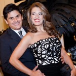 Elaine Mickely deve mesmo trocar de emissora (Foto divulgação)