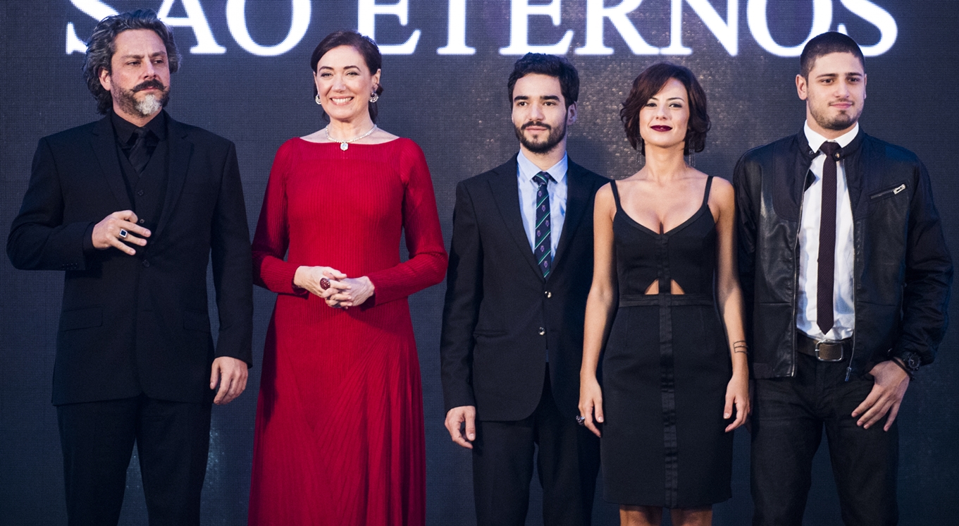 http://tvfoco.uai.com.br/wp-content/uploads/2015/05/Daniela-Mercury.jpg