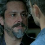 “Império”: Após emboscada, José Alfredo irá roubar dinheiro de Maurílio