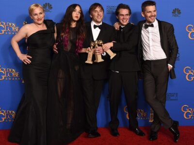 Diretor e atores de 'Boyhood'. (Foto: Jordan Strauss/Invision/AP)