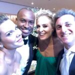 Imagem de Jesus Cristo aparece na foto de casamento de Fernanda Souza e Thiaguinho; confira!