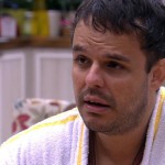 ‘‘BBB’’: Adrilles não perde tempo e parte para cima de Andressa