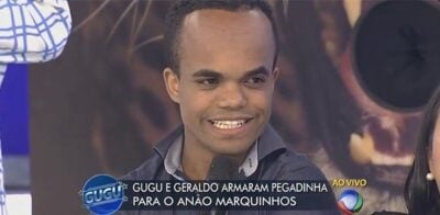 Anão Marquinhos também participou da atração (Foto: Reprodução / TV Record)