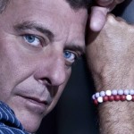 Perfil falso do diretor Jorge Fernando cobra dinheiro de jovens atores para testes