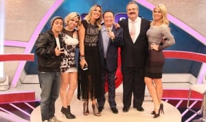 Gilberto Barros participa do quadro "Elas Querem Saber", do "Programa Raul Gil" (Foto: Rodrigo Belentani/ SBT)