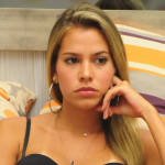 Adriana, ex-BBB, questiona Aline sobre suposto assédio a empregada e gera polêmica na web