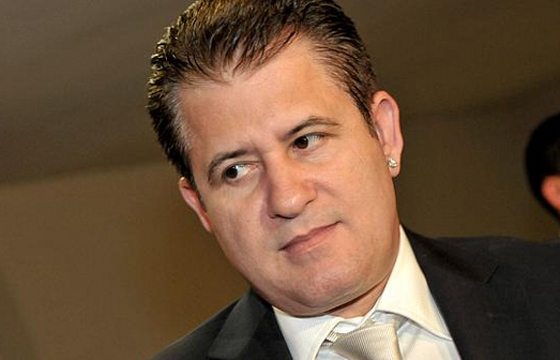 Sertanejo Marrone recebeu enxurrada de críticas após aparecer ao lado de Jair Bolsonaro (Foto: Divulgação)