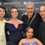 Elenco da primeira temporada de Conselho Tutelar
(Foto: Divulgação/Record)