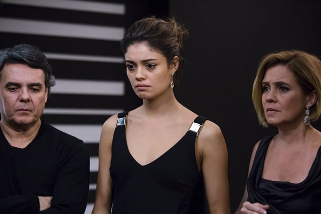 http://tvfoco.uai.com.br/wp-content/uploads/2015/05/Daniela-Mercury.jpg