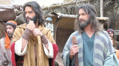 Guilherme Winter  e Petrônio Gontijo em cena (Foto: Divulgação)