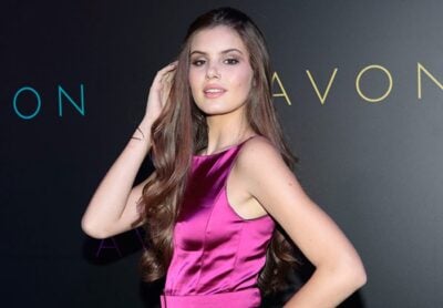 Camila Queiroz em evento VIP (Foto: Divulgação)