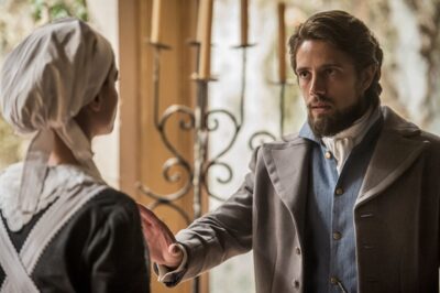 Lívia (Alinne Moraes) e Felipe (Rafael Cardoso)
(Foto: Globo/João Cotta)