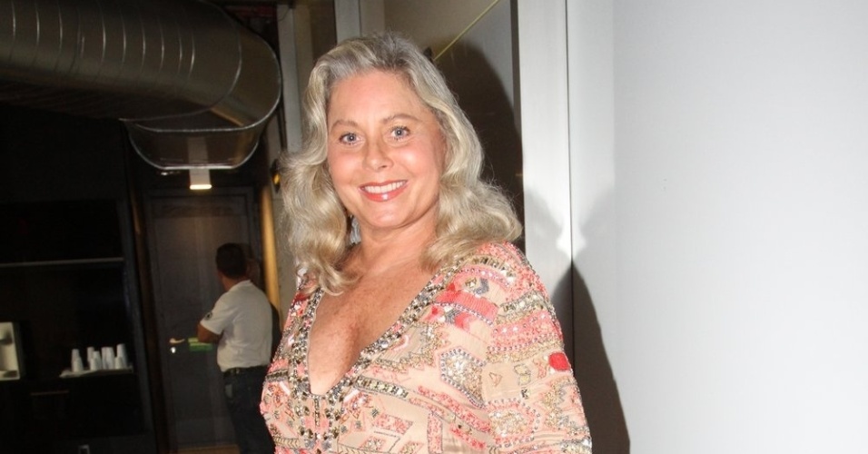 http://tvfoco.uai.com.br/wp-content/uploads/2015/05/Daniela-Mercury.jpg