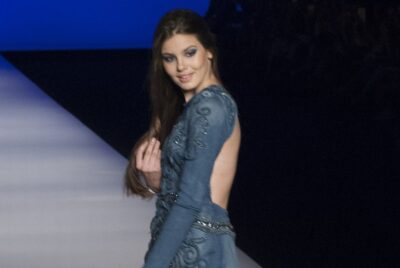 Camila Queiroz segue com os trabalhos de modelo (Foto: Sergio Daniel/ M2B News/ Divulgação)