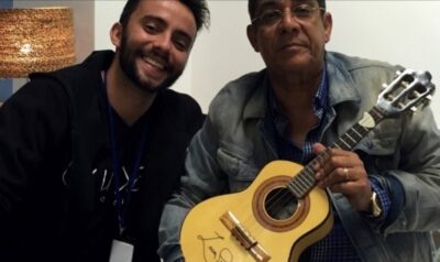 Felipe Atra (Tomate) ao lado de Zeca Pagodinho. (Foto: Reprodução)