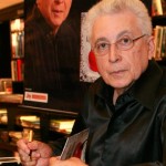 Aguinaldo Silva fez piada de beijo entre Alexandre Nero e Michel Melamed
(Foto: Divulgação)